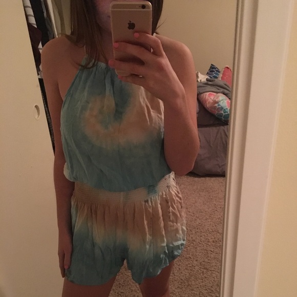 Forever21 romper - Picture 1 of 6